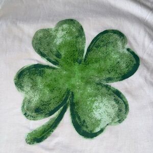 🍀☘️ J. Crew Clover Tee in White XXL NWT 🍀☘️